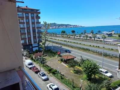 Rize Merkez Bağdatlı Mahallesi 3+1 120 m² kiralık ara Kat - Fotoğraf 1