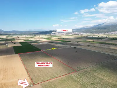 Denizli Tavas Orta Mahallesi 10.878 m² satılık tarla arsa - Fotoğraf 1