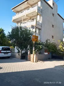 İzmir Seferihisar Camikebir Mahallesi 3+1 120 m² kiralık müstakil Girişli - Fotoğraf 1