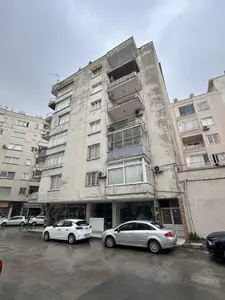Mersin Akdeniz Nusratiye Mahallesi 4+1 200 m² satılık daire - Fotoğraf 1