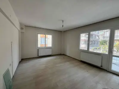 İzmir Bornova Doğanlar Mahallesi 3+1 130 m² kiralık daire - Fotoğraf 1