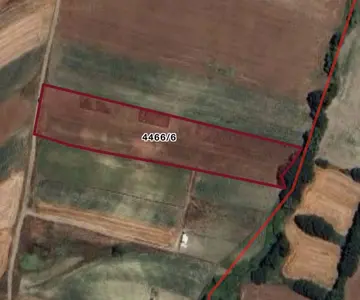 İstanbul Silivri Gazitepe Mahallesi 1.975 m² satılık tarla arsa - Fotoğraf 1