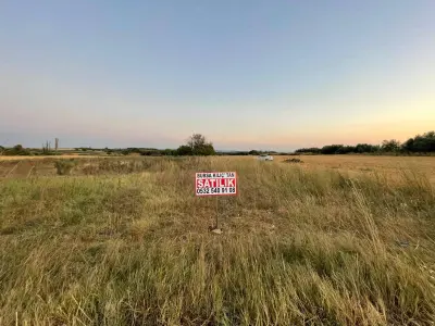 Bursa Karacabey Eskikaraağaç Mahallesi 4.100 m² satılık tarla arsa - Fotoğraf 1