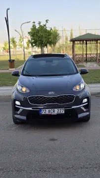 2020 Kia Sportage 1.6 CRDI dizel yarı Otomatik arazi, SUV, Pick-up - Fotoğraf 2