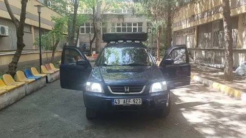 1998 Honda CR-V 2.0i benzinli otomatik arazi, SUV, Pick-up - Fotoğraf 1