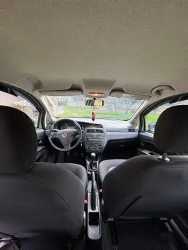 2015 Fiat Linea 1.3 Multijet dizel manuel otomobil - Fotoğraf 1