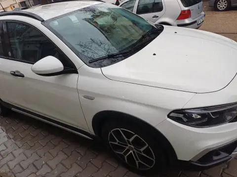 2023 Fiat Egea Cross 1.6 Multijet dizel yarı Otomatik arazi, SUV, Pick-up - Fotoğraf 3