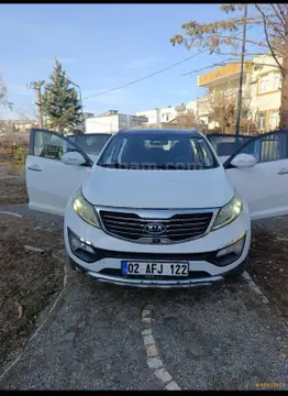 2012 Kia Sportage 1.6 benzinli manuel arazi, SUV, Pick-up - Fotoğraf 1