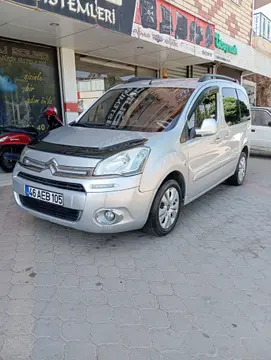2012 Citroen Berlingo 1.6 HDi dizel manuel minivan & Panelvan - Fotoğraf 1