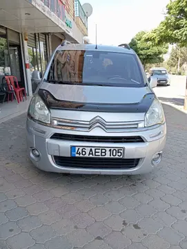2012 Citroen Berlingo 1.6 HDi dizel manuel minivan & Panelvan - Fotoğraf 3