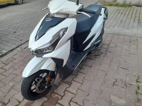 advert_260528_223557_5942.jpg