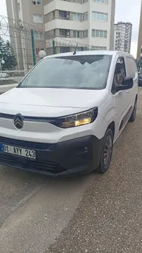 2024 Citroen Berlingo 1.5 BlueHDI dizel manuel minivan & Panelvan - Fotoğraf 2