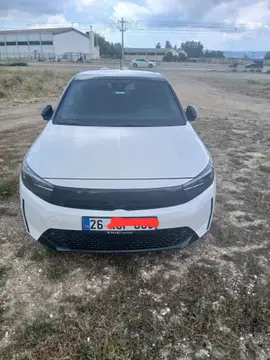 2024 Opel Corsa 1.2 Turbo benzinli otomatik otomobil - Fotoğraf 1