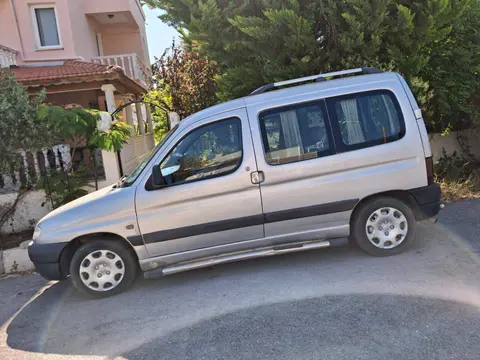 advert_260719_130929_7753.jpg