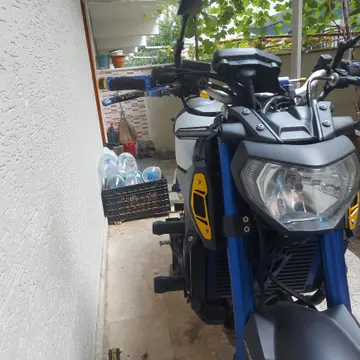 2016 Yamaha MT 09 benzinli manuel motosiklet - Fotoğraf 3
