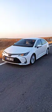 2021 Toyota Corolla 1.5 benzinli otomatik otomobil - Fotoğraf 2