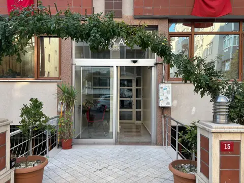 https://cdn.ilanlar.com/images/l1/l2/{width}/{height}/30000318_1746359366899106411.jpg
