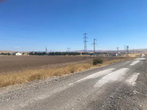 Ankara Gölbaşı Günalan Mahallesi 500 m² satılık villa arsa - Fotoğraf 1
