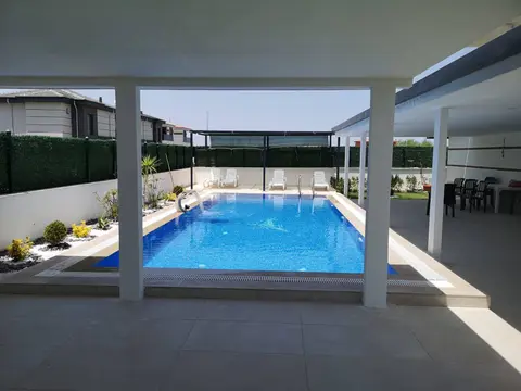 advert_260212_131708_7648.jpg