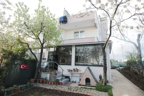 https://cdn.ilanlar.com/images/l1/l2/{width}/{height}/30009183_1774519760480204975.jpg