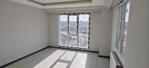 https://cdn.ilanlar.com/images/l1/l2/{width}/{height}/30010855_1778141405415361206.jpg