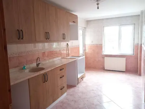 Bursa Nilüfer Üçevler Mahallesi 3+1 150 m² kiralık daire - Fotoğraf 3