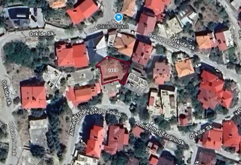 Adana Pozantı İstiklal Mahallesi 284 m² satılık konut arsa - Fotoğraf 1