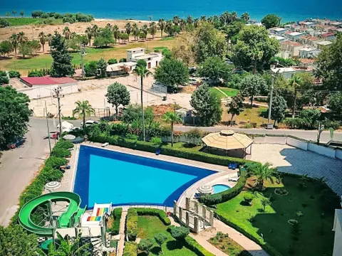 Mersin Erdemli Çeşmeli Mahallesi 2+1 150 m² satılık yazlık - Fotoğraf 3