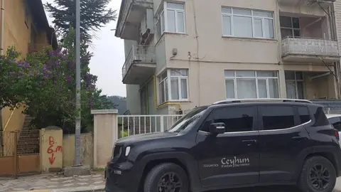 https://cdn.ilanlar.com/images/l1/l2/{width}/{height}/30013775_1784812218007364019.jpg
