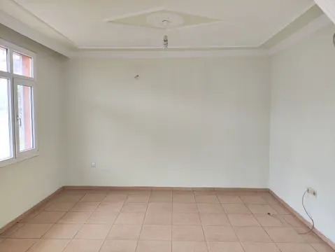 https://cdn.ilanlar.com/images/l1/l2/{width}/{height}/30013825_1784982128847437409.jpg