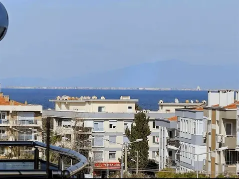 İzmir Urla M.Fevzi Çakmak Mahallesi 3+1 165 m² satılık yazlık - Fotoğraf 1