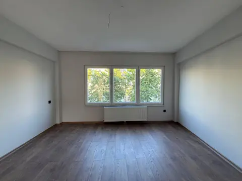 Aydın Efeler Kurtuluş Mahallesi 3+1 140 m² kiralık daire - Fotoğraf 3