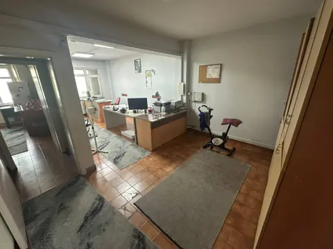 İstanbul Gaziosmanpaşa Karadeniz Mahallesi 175 m² satılık iş Hanı Katı & Ofisi - Fotoğraf 2