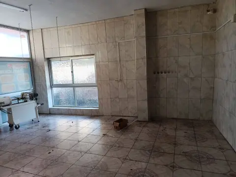 Mersin Toroslar Osmaniye Mahallesi 80 m² kiralık dükkan & Mağaza - Fotoğraf 3