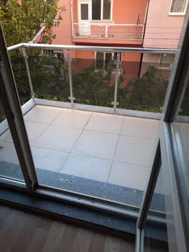 Uşak Merkez Ünalan Mahallesi 1+1 80 m² kiralık daire - Fotoğraf 2