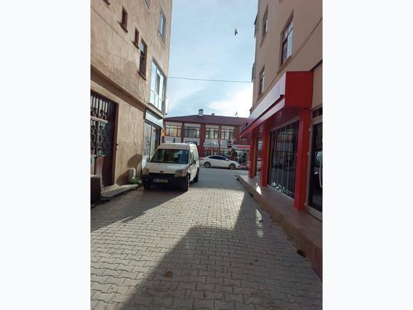 İlan Görseli https://cdn.ilanlar.com/images/l1/l2/{width}/{height}/30001120_1753294823932087267.jpg