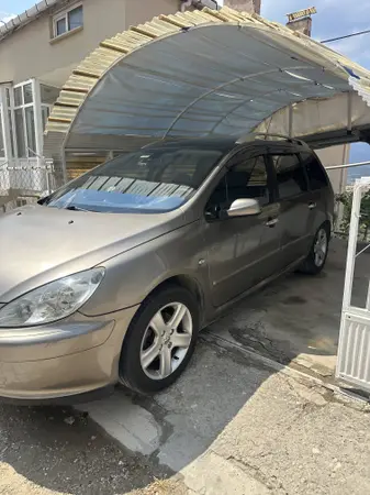 Manisa Yunusemre 75. Yıl Mahallesi - Fotoğraf 1