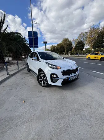 2021 Kia Sportage 1.6 benzinli manuel arazi, SUV, Pick-up - Fotoğraf 1
