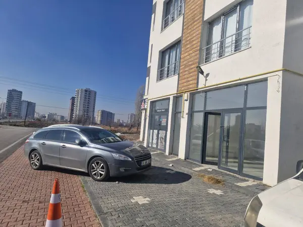 https://cdn.ilanlar.com/images/l1/l2/{width}/{height}/30007239_1767773981384209346.jpg