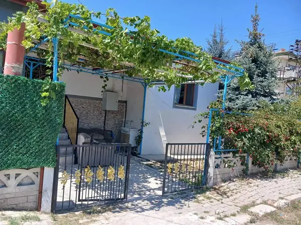 https://cdn.ilanlar.com/images/l1/l2/{width}/{height}/30008296_1770808514995831479.jpg