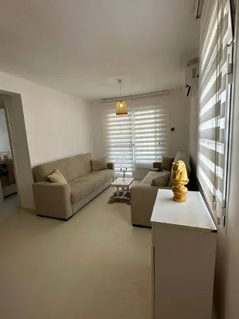 https://cdn.ilanlar.com/images/l1/l2/{width}/{height}/30012523_1782050016552503002.jpg