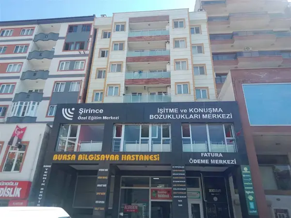 Bursa Nilüfer Konak Mahallesi 130 m² kiralık - Fotoğraf 1