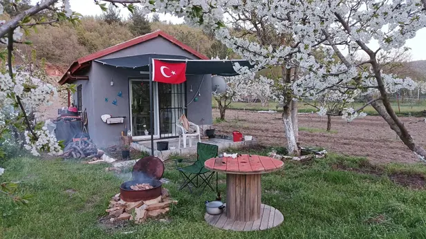 Manisa Turgutlu Dağyeniköy Mahallesi 298 m² satılık - Fotoğraf 1