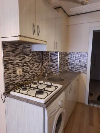 Uşak Merkez Ünalan Mahallesi 1+1 80 m² kiralık daire - Fotoğraf 1