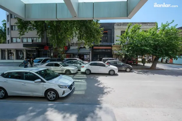 İzmir Konak Akdeniz Mahallesi 150 m² satılık - Fotoğraf 1