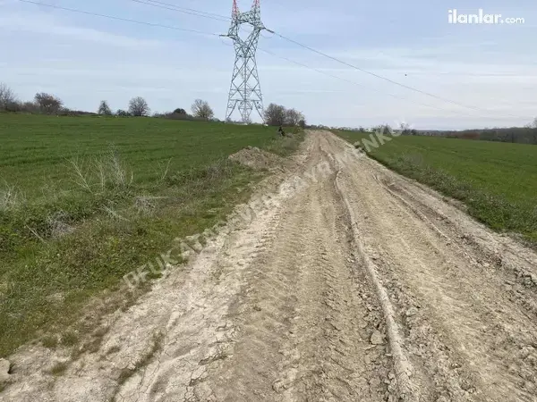 Tekirdağ Kapaklı Pınarca Mahallesi 752 m² satılık - Fotoğraf 1