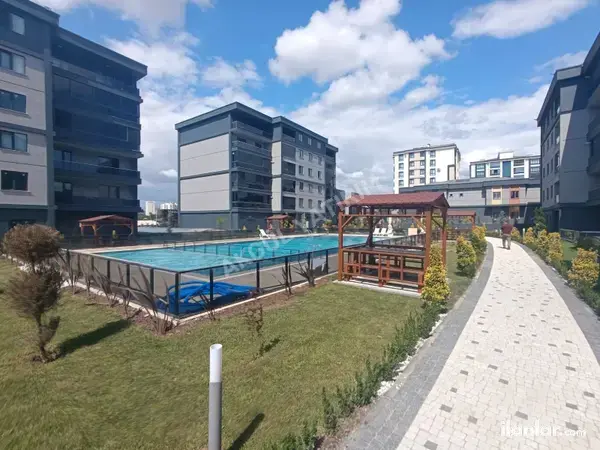 Tekirdağ Çerkezköy Cumhuriyet Mahallesi 125 m² satılık - Fotoğraf 1
