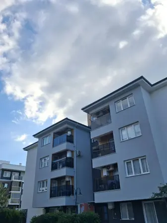 Aydın Kuşadası Davutlar Mahallesi 2+1 85 m² satılık daire - Fotoğraf 1