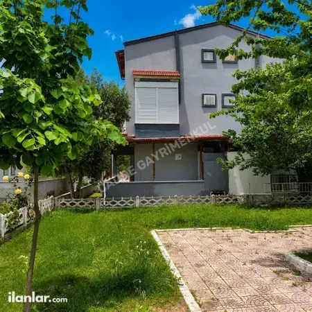 Aydın Kuşadası Davutlar Mahallesi 2+1 130 m² satılık villa - Fotoğraf 1