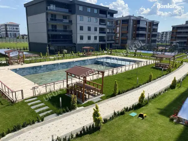 Tekirdağ Çerkezköy Cumhuriyet Mahallesi 145 m² satılık - Fotoğraf 1